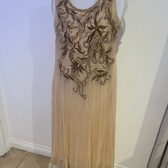 Arwia's by dk shalwar beige and gold color - Picture 8 of 8
